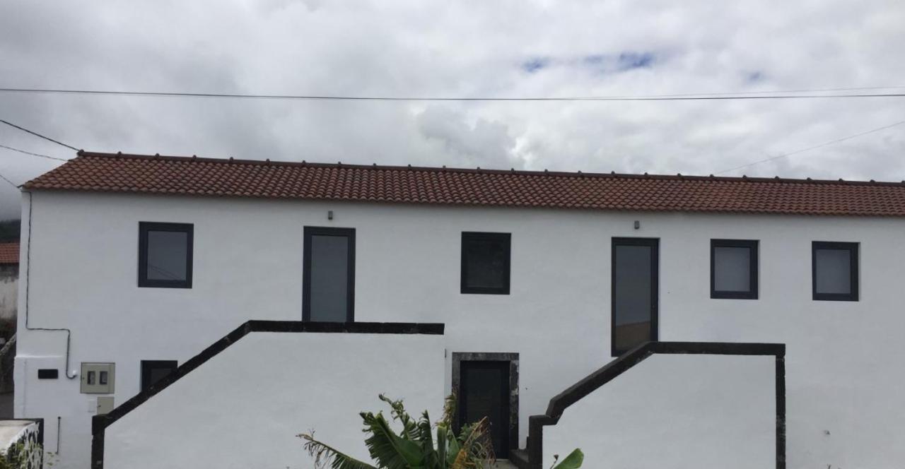 Azores Black Mountain House, Estúdio e T2 Ilha do Pico São Roque do Pico Exterior foto